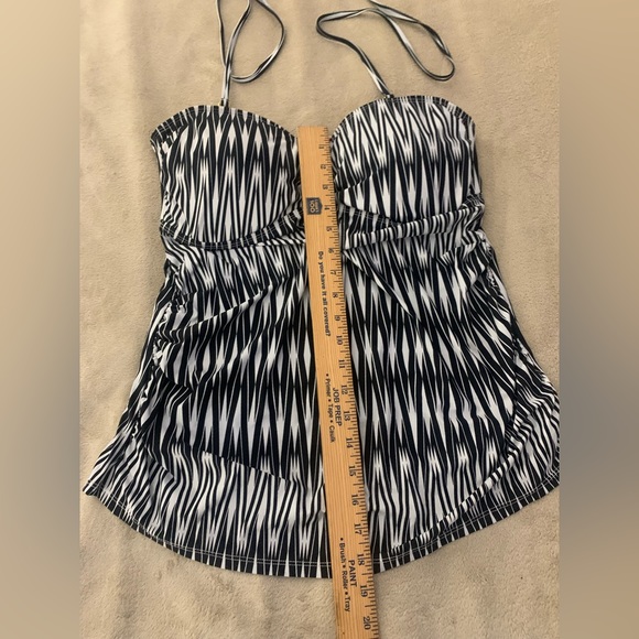 SPANX Zigzag Loop Tankini Swim Top size 16 - Picture 4 of 8
